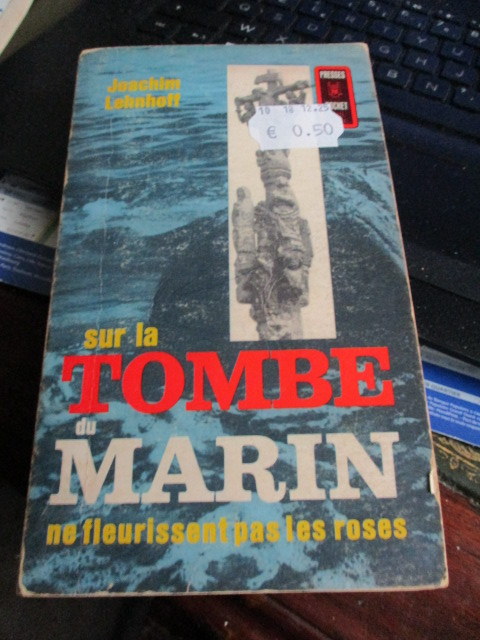 tombe.JPG